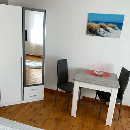 Feriehus Wohnen Unter Reet